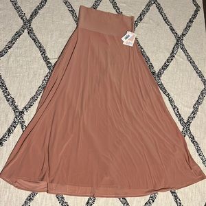 New with tag LuLaRoe size XS maxi skirt Dusty rose
